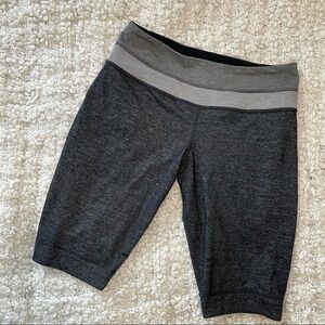 Lululemon Charcoal w/grey waistband Bike Shorts 4